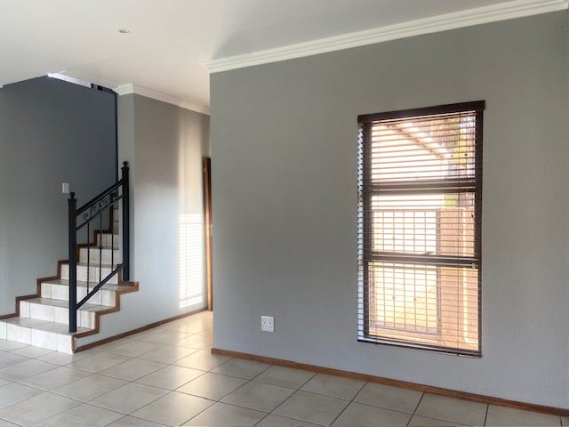  3-Bedroom Townhouse To Rent in Amorosa, Roodepoort — image 4