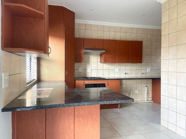  3-Bedroom Townhouse To Rent in Amorosa, Roodepoort — image 8