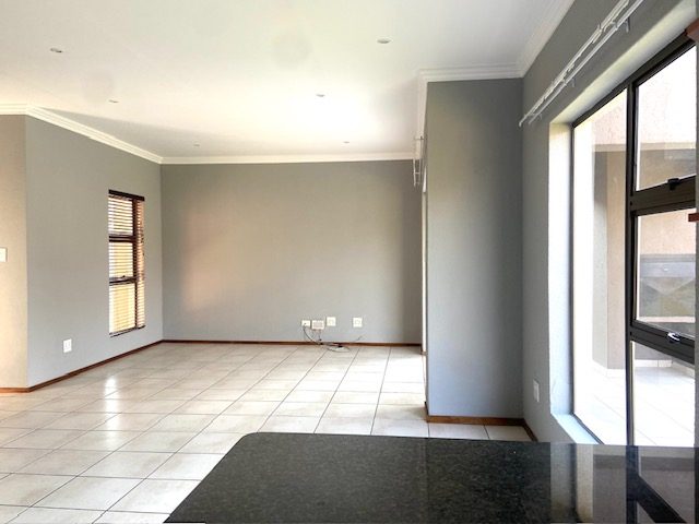  3-Bedroom Townhouse To Rent in Amorosa, Roodepoort — image 13