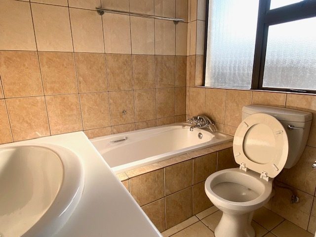  3-Bedroom Townhouse To Rent in Amorosa, Roodepoort — image 17