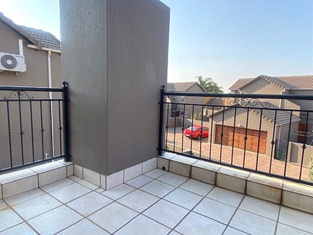  3-Bedroom Townhouse To Rent in Amorosa, Roodepoort — image 19