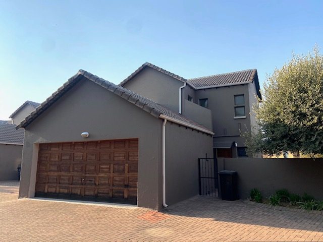  3-Bedroom Townhouse To Rent in Amorosa, Roodepoort — image 57