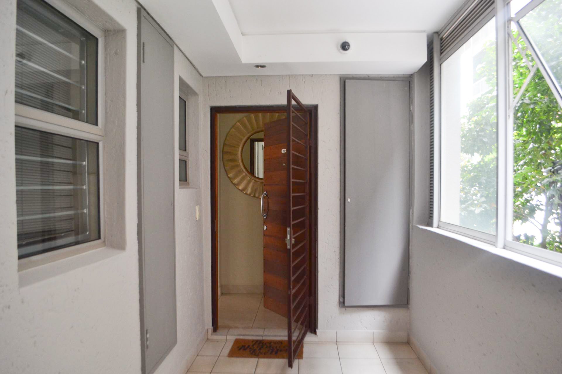 35 Fredman Drive, Sandhurst Towers — image 21