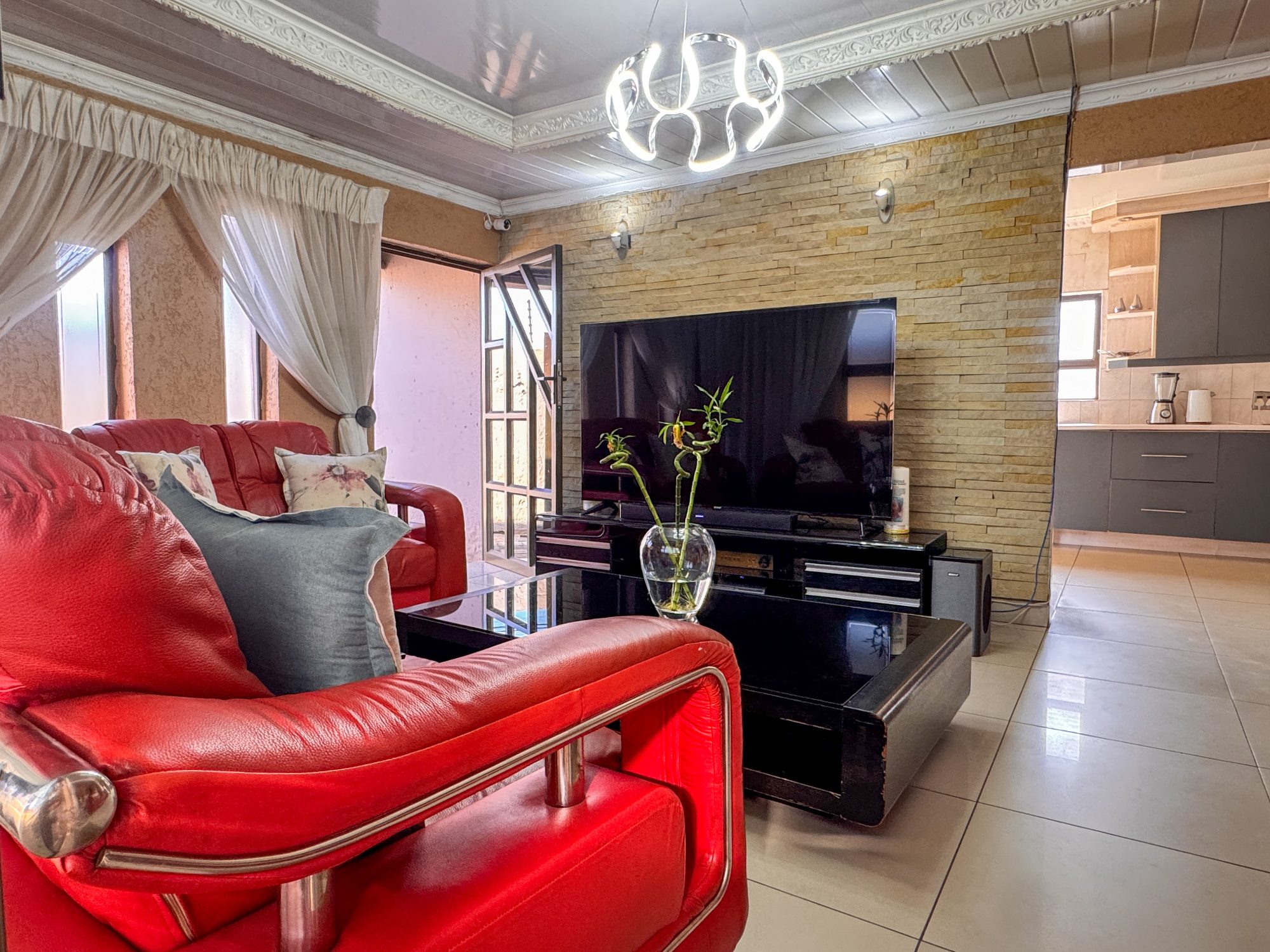 Spacious Double Storey Family Home with Modern Finishes & Excellent Security — image 4