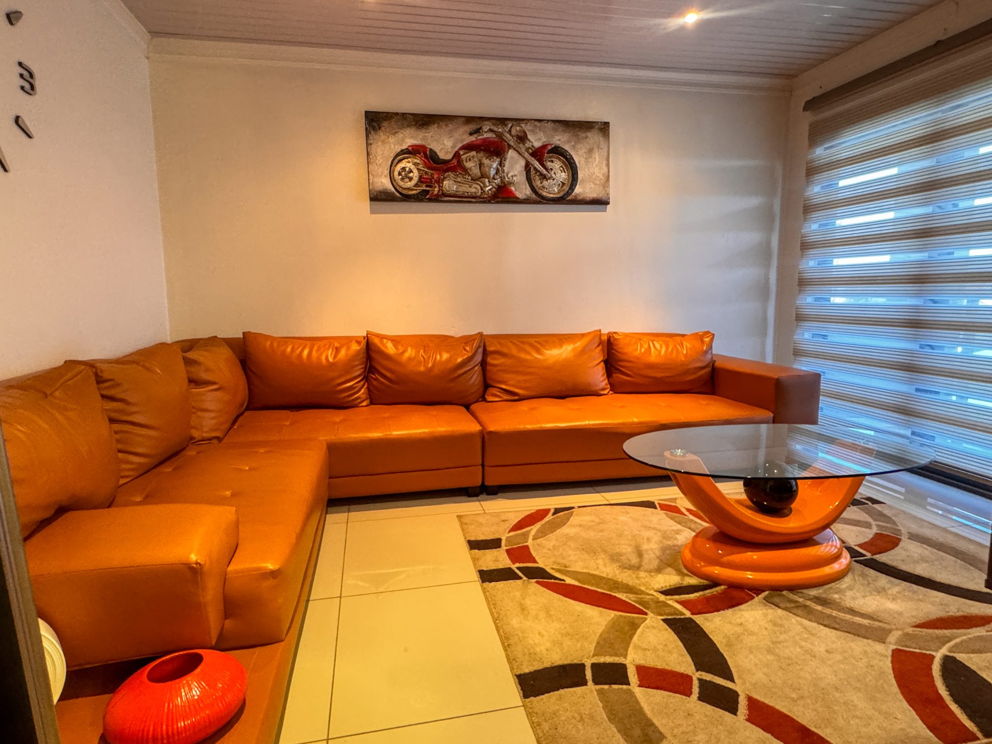 Spacious Double Storey Family Home with Modern Finishes & Excellent Security — image 8