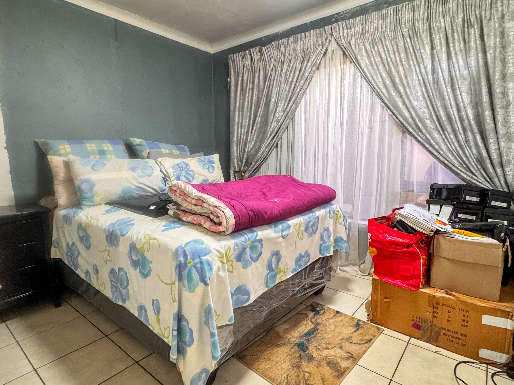 Spacious Double Storey Family Home with Modern Finishes & Excellent Security — image 19